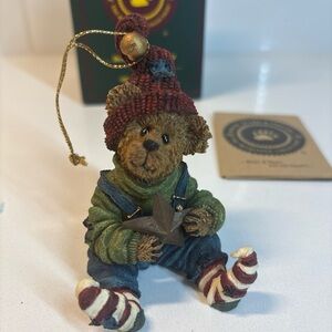 Boyd’s Bears Resin Ornament Bear-A-Star